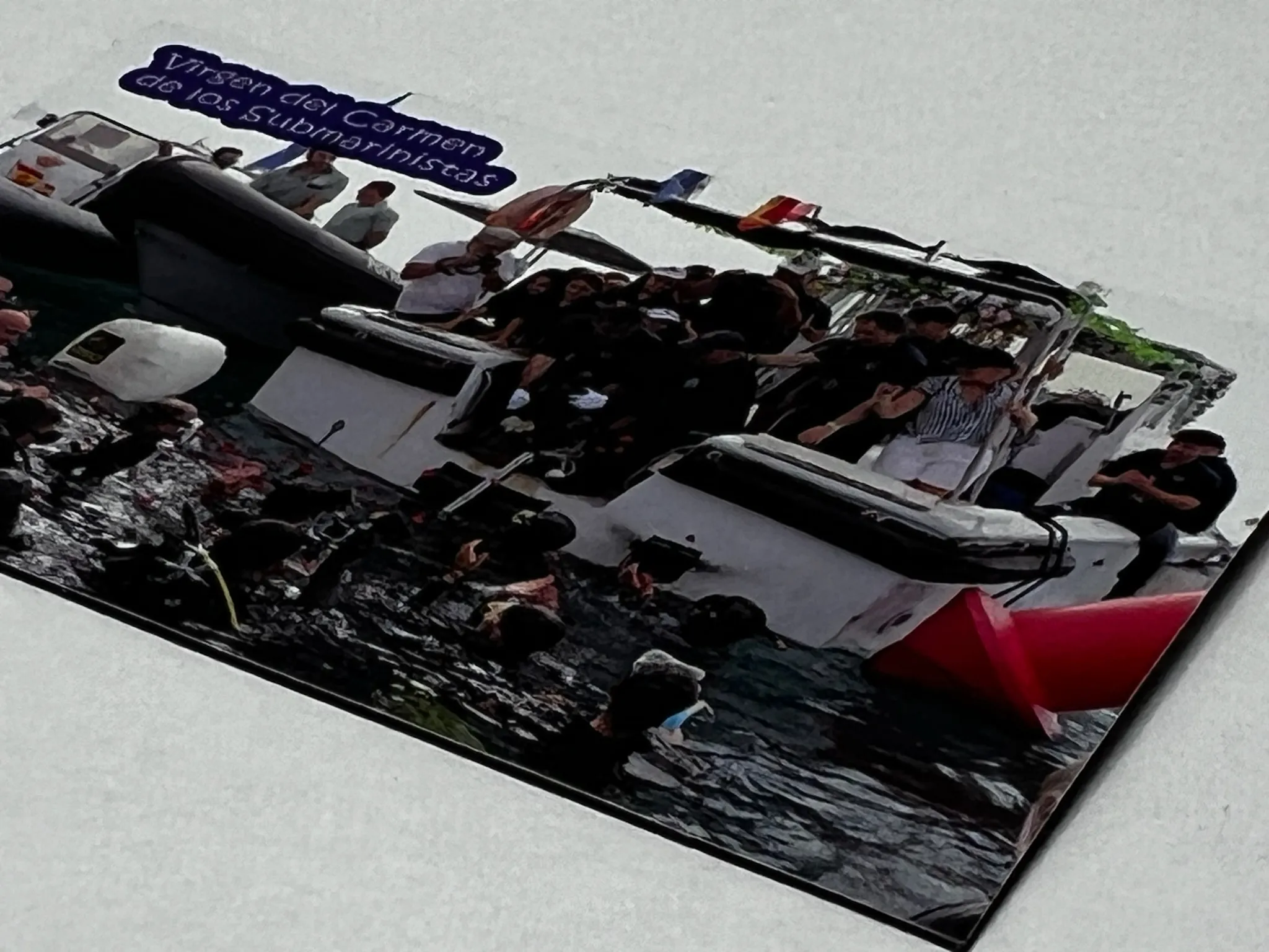 20240119201053_65aac93dd9931 Imán de la Asociación Virgen del Carmen - Modelo barco - Imagen 1