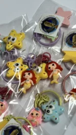 Llavero metálico de sirena y estrella de mar